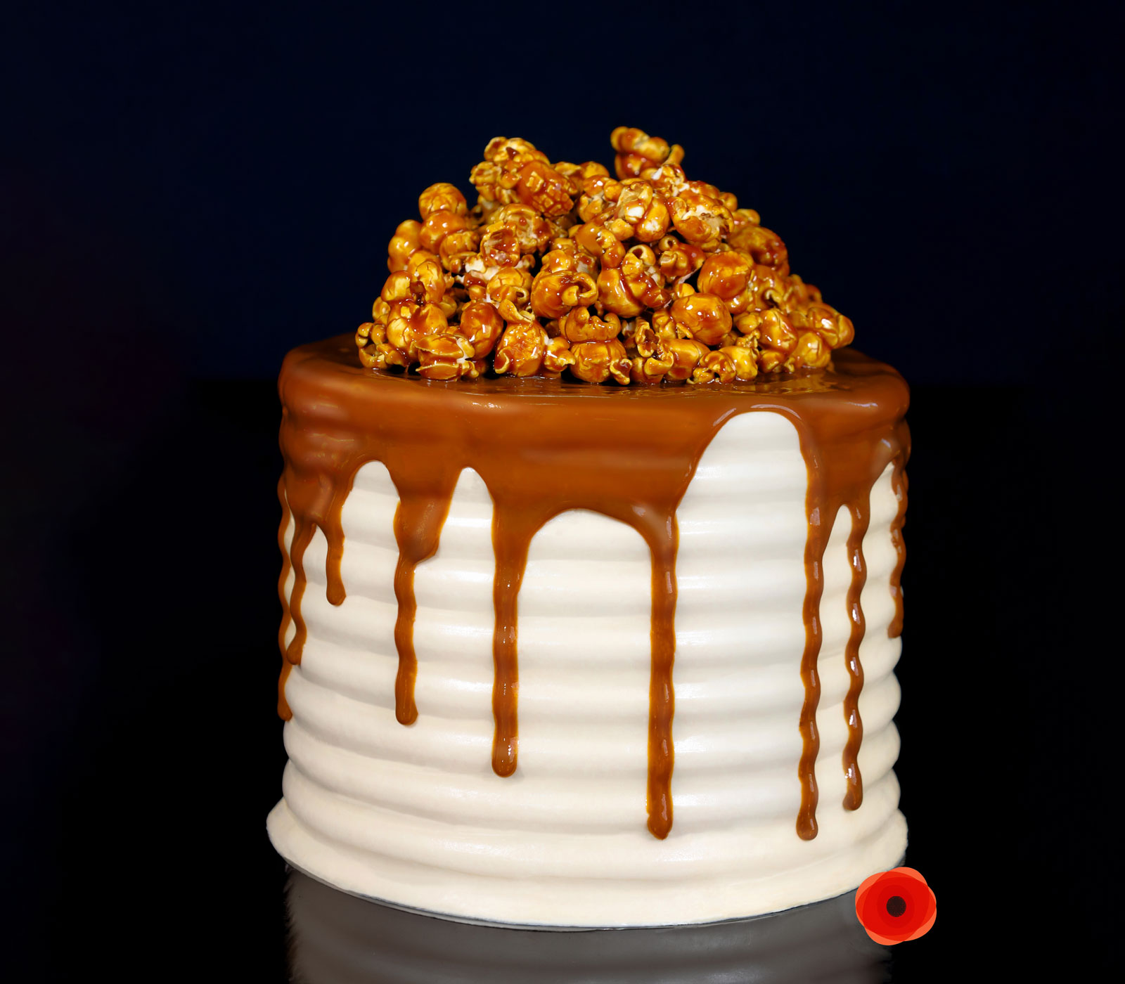 Tort Popcorn Cake de la Poppy's Bakery - Cofetarie si patiserie oradea